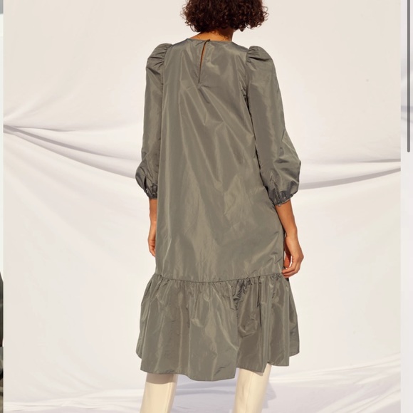 Aritzia Wilfred Dress - Picture 6 of 10